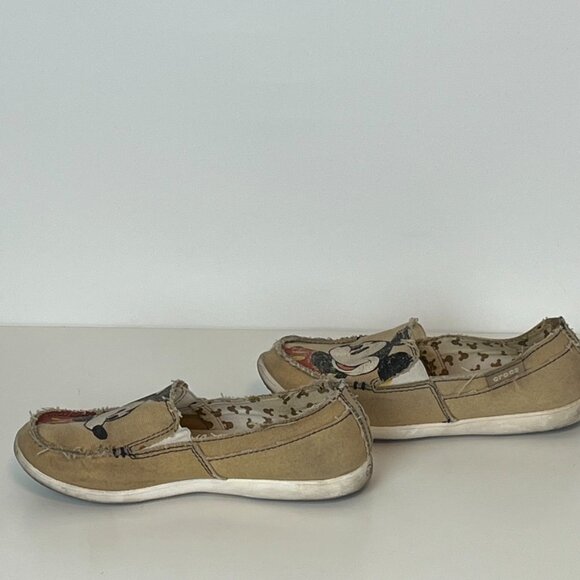 Crocs Mickey Mouse Slip-On Shoes  ((Size W6)) - Picture 3 of 7